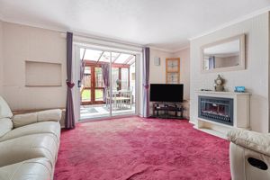 Lounge- click for photo gallery